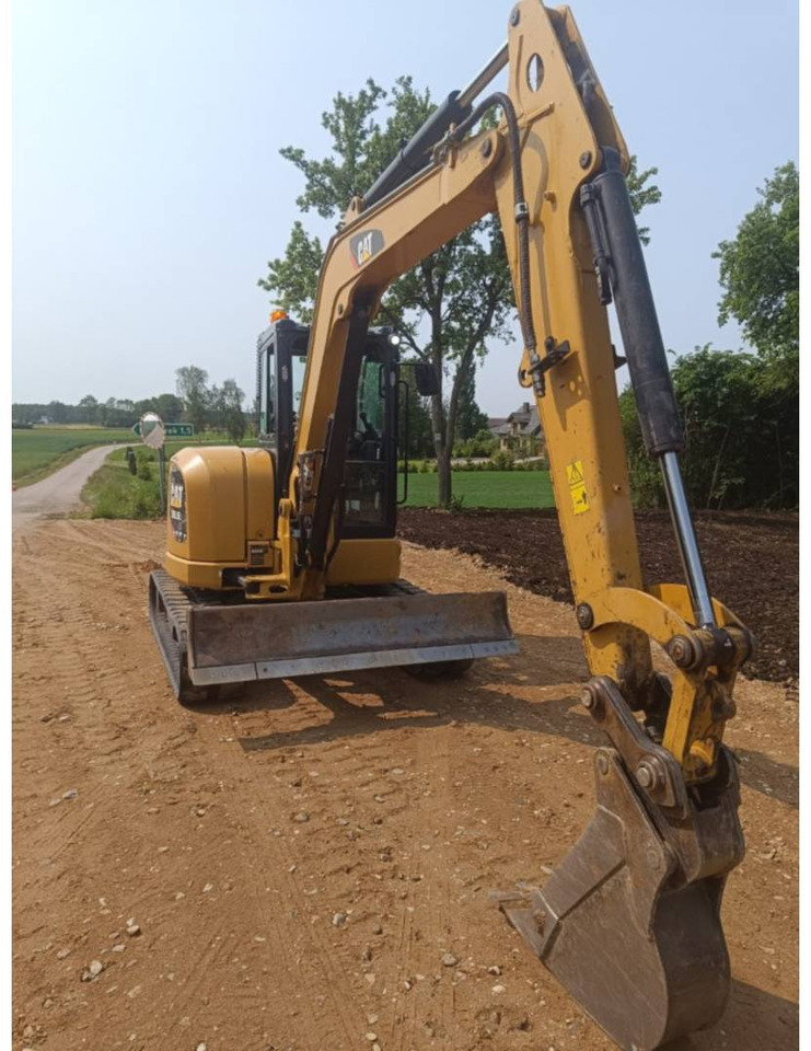 CAT 305.5E2CR - Crawler excavator: picture 2 CAT 305.5E2CR - Crawler excavator: picture 2