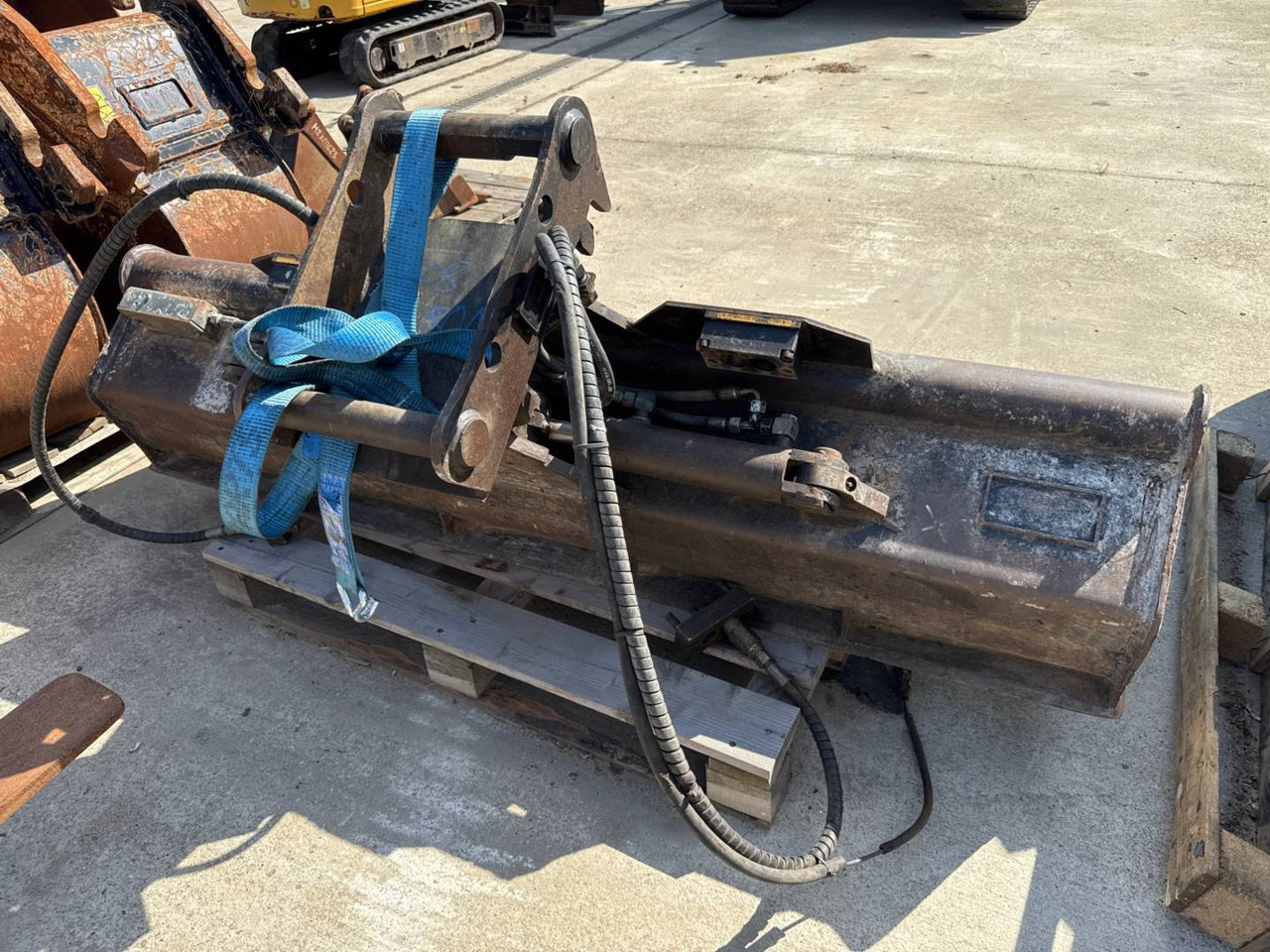 Crawler excavator CAT 308CR: picture 26 Crawler excavator CAT 308CR: picture 26