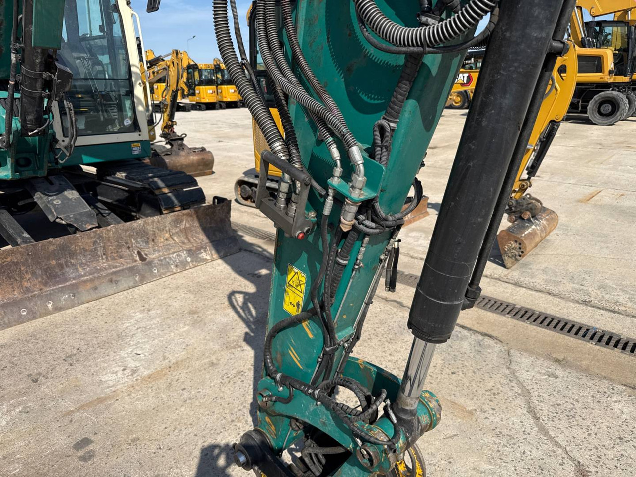 Crawler excavator CAT 308CR: picture 15 Crawler excavator CAT 308CR: picture 15