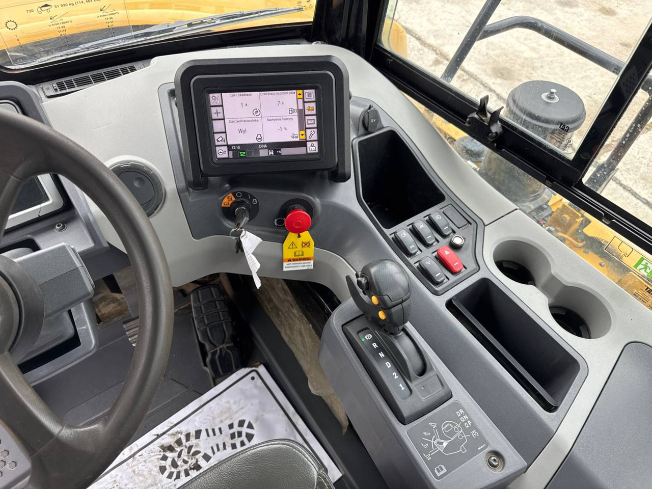 Articulated dumper CAT 730: picture 13