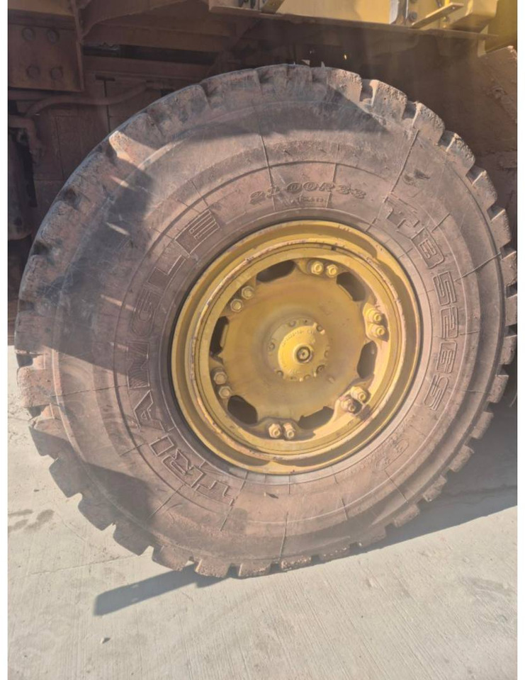 Rigid dumper/ Rock truck CAT 772G: picture 9