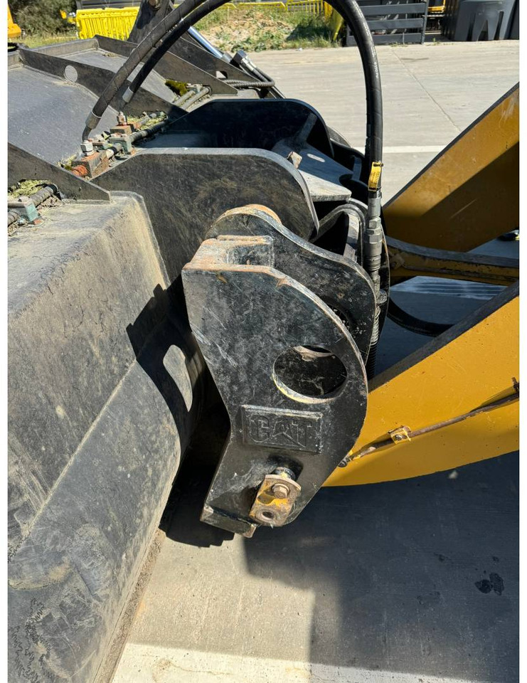 Wheel loader CAT 962M: picture 21