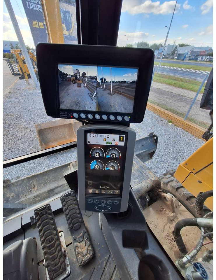 CAT M318F - Wheel excavator: picture 5 CAT M318F - Wheel excavator: picture 5