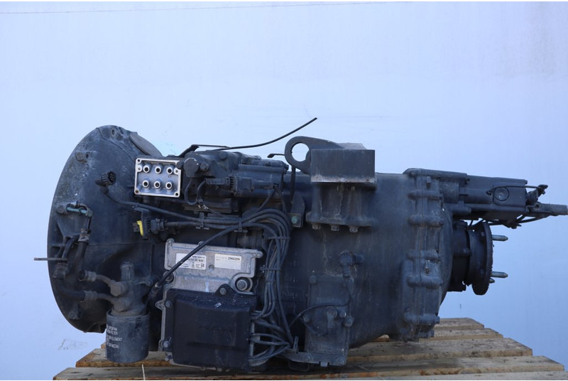 MAN 12+2GZ 2700DD 81.32004-6484 - Gearbox for Truck: picture 1 MAN 12+2GZ 2700DD 81.32004-6484 - Gearbox for Truck: picture 1