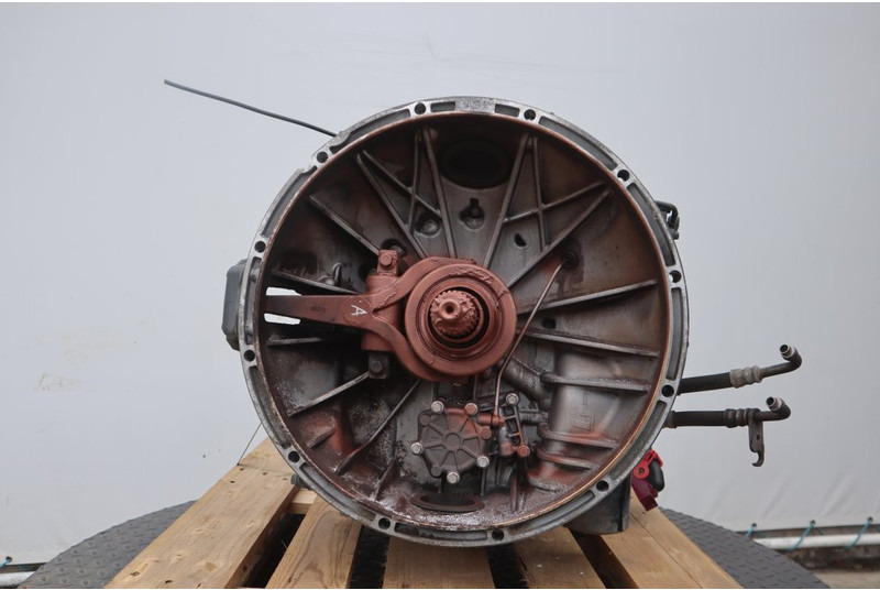 MAN 12+2GZ 2700DD - Gearbox for Truck: picture 2 MAN 12+2GZ 2700DD - Gearbox for Truck: picture 2