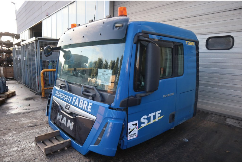 MAN F99L40 TGX XL - Cab and interior for Truck: picture 3 MAN F99L40 TGX XL - Cab and interior for Truck: picture 3