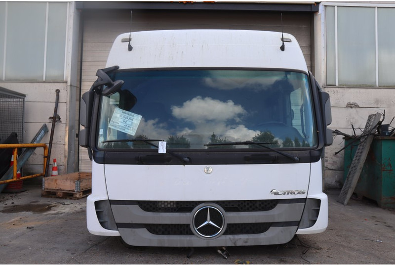 Mercedes-Benz ACTROS F04 MP3 - Cab and interior for Truck: picture 1 Mercedes-Benz ACTROS F04 MP3 - Cab and interior for Truck: picture 1