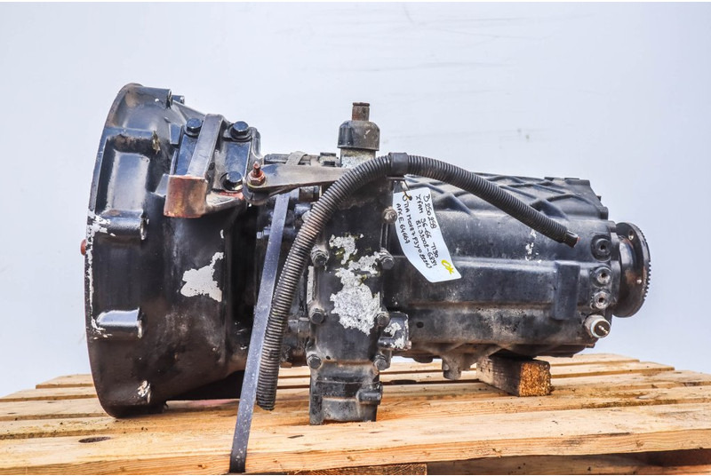 ZF S6-66 M90 - Spare parts for Truck: picture 3 ZF S6-66 M90 - Spare parts for Truck: picture 3