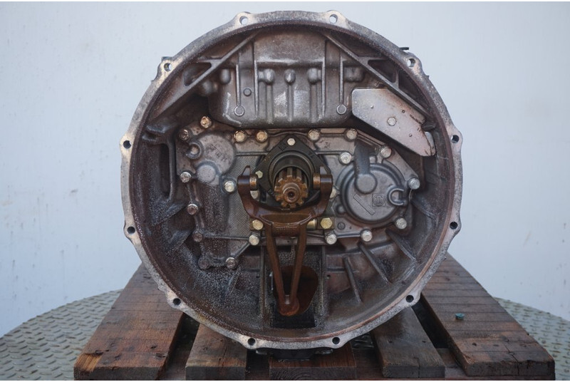 ZF 12AS2131DD + INT3 - Gearbox for Truck: picture 2 ZF 12AS2131DD + INT3 - Gearbox for Truck: picture 2