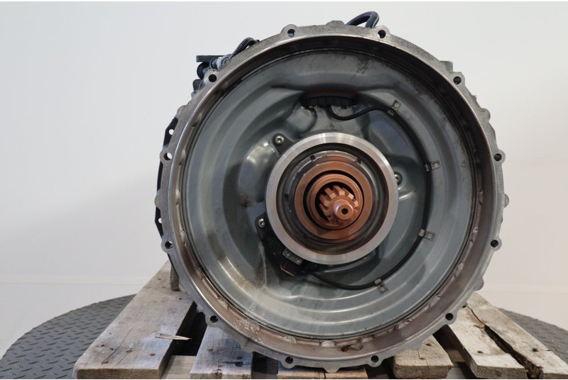 ZF 12TX2621DD+IT3 81.32004-6497 - Gearbox for Truck: picture 2 ZF 12TX2621DD+IT3 81.32004-6497 - Gearbox for Truck: picture 2