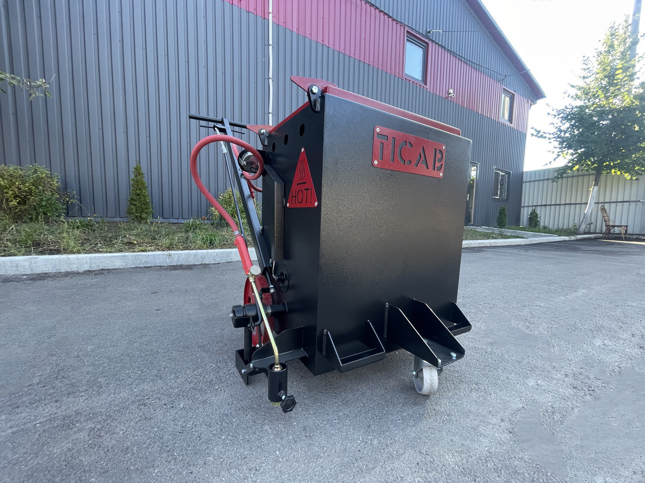 TICAB Mini Crack Sealing Machine , Hand Push Crack Fill Machine, Manufacturer, - Asphalt distributor: picture 2 TICAB Mini Crack Sealing Machine , Hand Push Crack Fill Machine, Manufacturer, - Asphalt distributor: picture 2