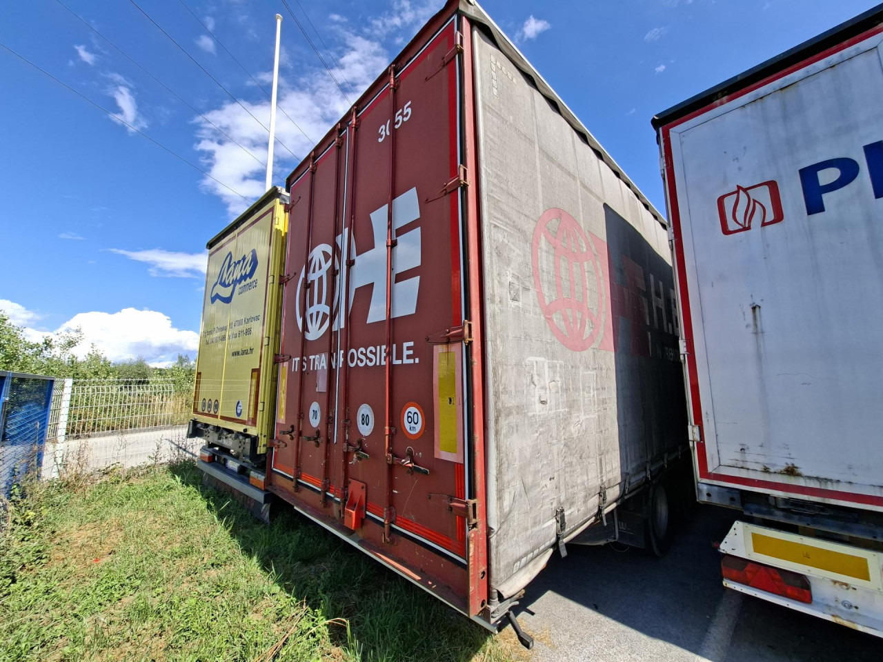 H&W HWTPAS18 - Curtainsider semi-trailer: picture 3 H&W HWTPAS18 - Curtainsider semi-trailer: picture 3