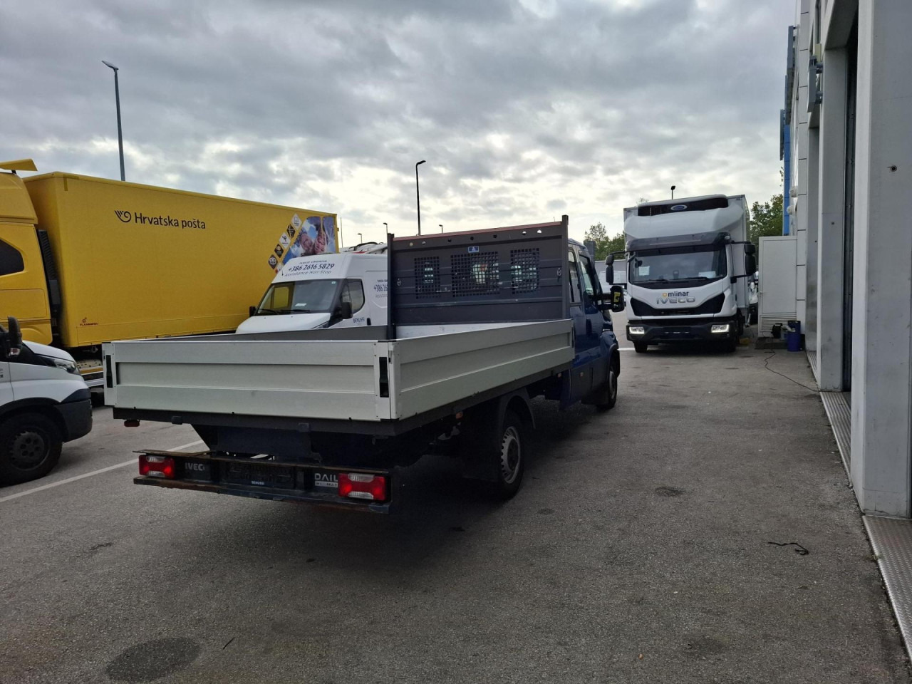 IVECO Daily 35S16A8 - Panel van, Combi van: picture 4 IVECO Daily 35S16A8 - Panel van, Combi van: picture 4