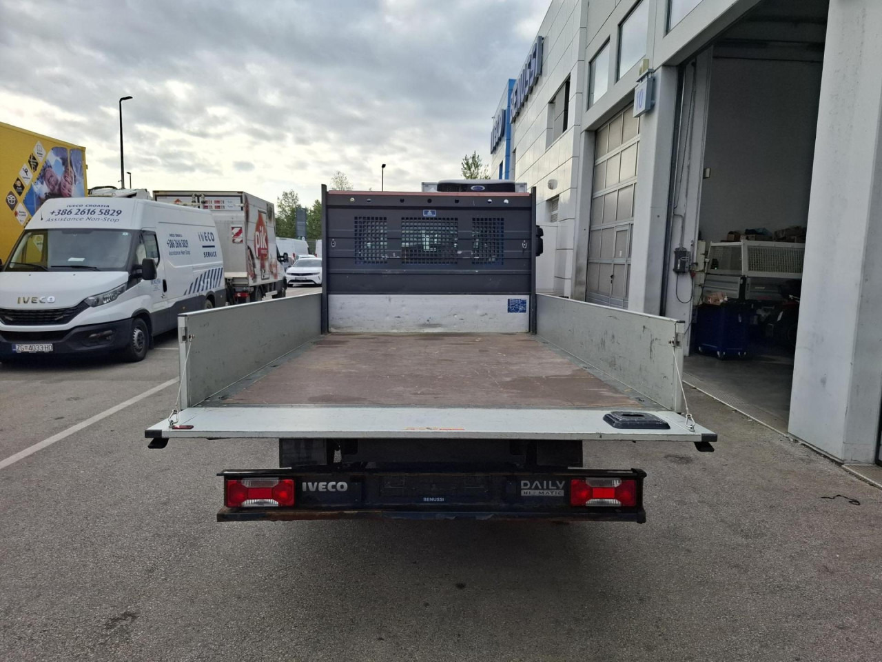 IVECO Daily 35S16A8 - Panel van, Combi van: picture 5 IVECO Daily 35S16A8 - Panel van, Combi van: picture 5