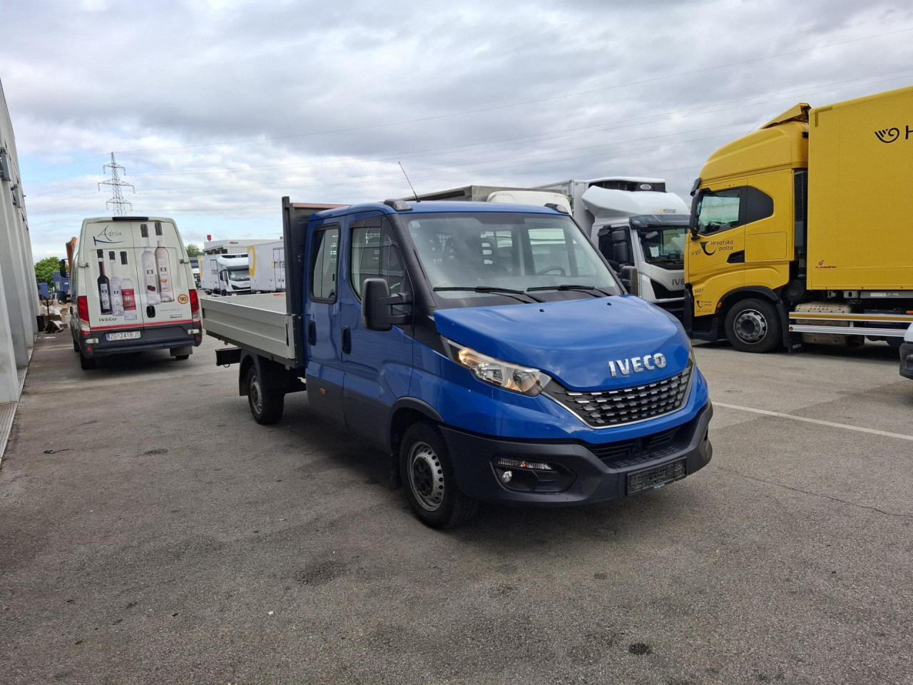 IVECO Daily 35S16A8 - Panel van, Combi van: picture 2 IVECO Daily 35S16A8 - Panel van, Combi van: picture 2