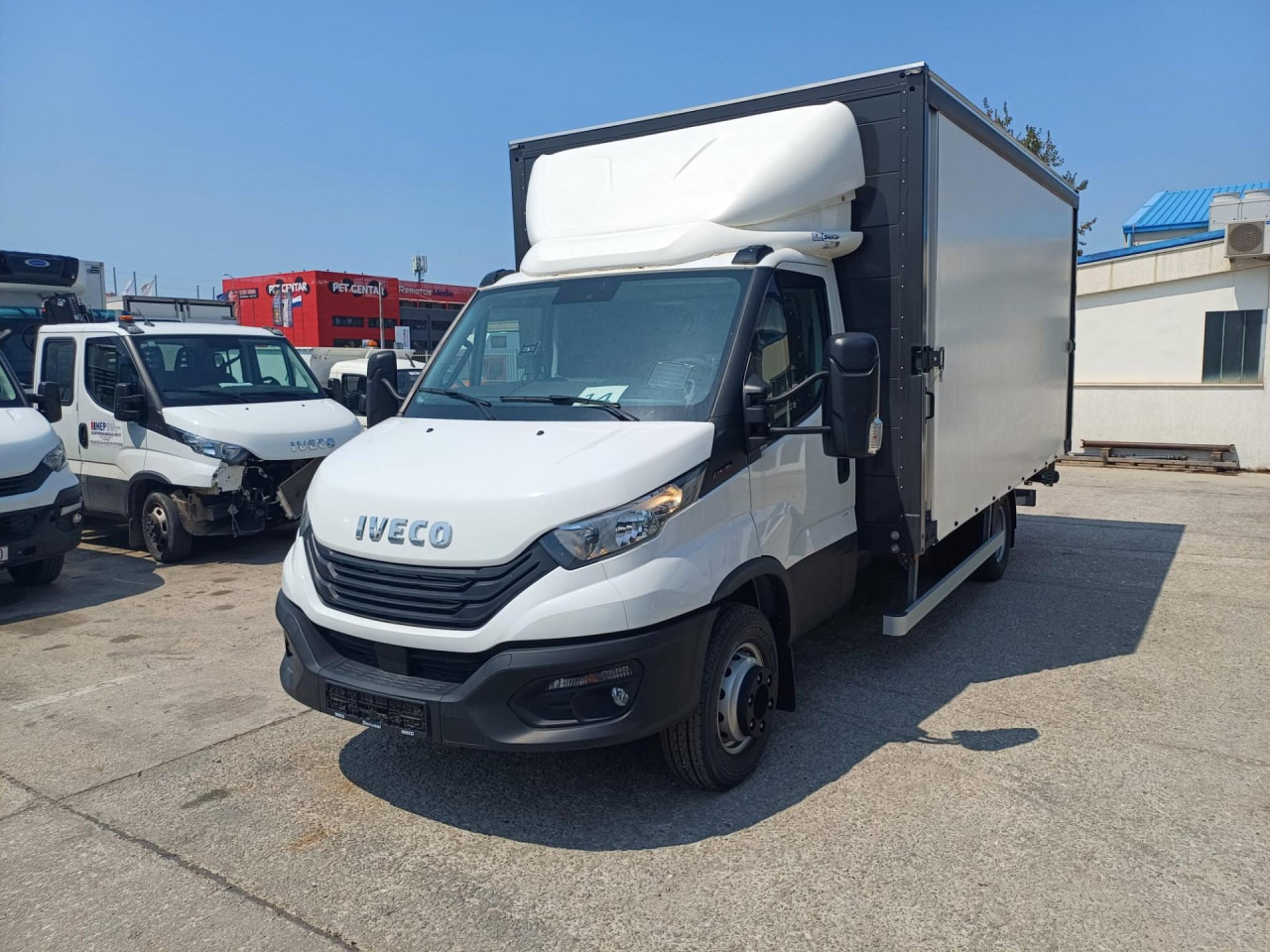 IVECO Daily 70C18H - Curtain side van: picture 1 IVECO Daily 70C18H - Curtain side van: picture 1