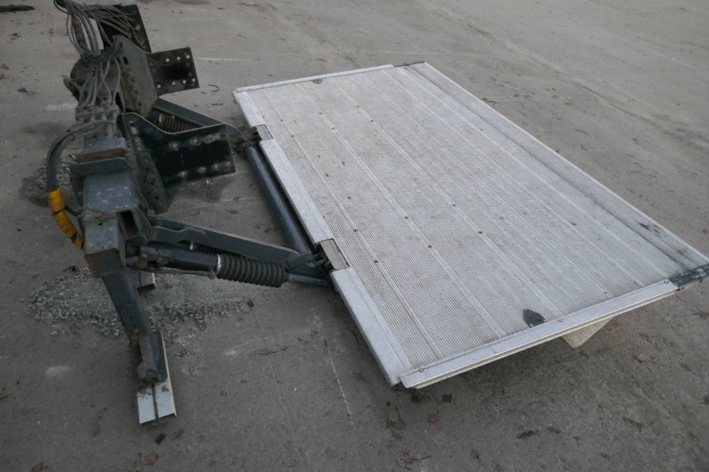 Bakgavellyft Zepro Z100-130SA - Frame/ Chassis for Truck: picture 3 Bakgavellyft Zepro Z100-130SA - Frame/ Chassis for Truck: picture 3