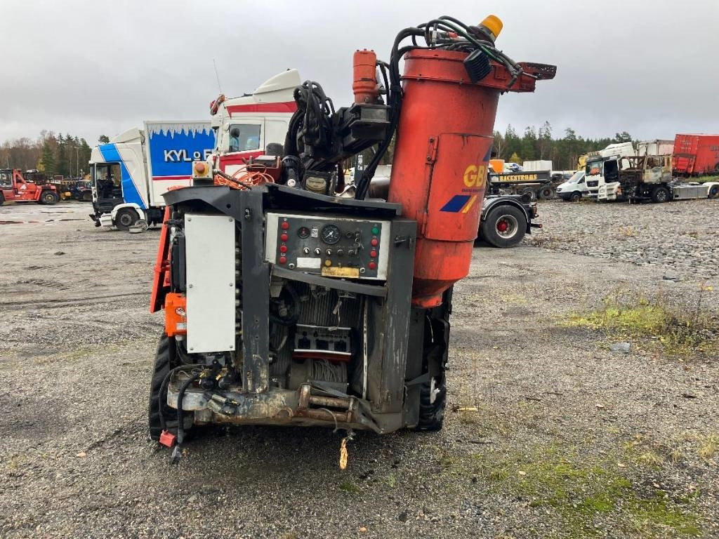 Sandvik Commando DC 125R ONLY FOR SPAREPARTS - Engine for Construction machinery: picture 2 Sandvik Commando DC 125R ONLY FOR SPAREPARTS - Engine for Construction machinery: picture 2