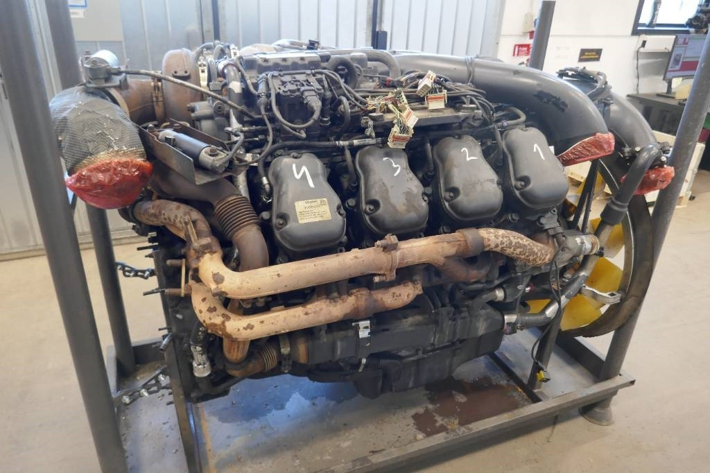 Scania R 520 - Engine for Truck: picture 1 Scania R 520 - Engine for Truck: picture 1