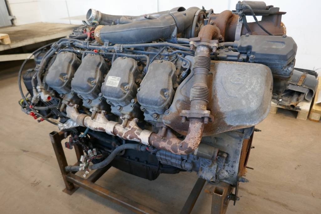 Scania R 520 - Engine for Truck: picture 1 Scania R 520 - Engine for Truck: picture 1