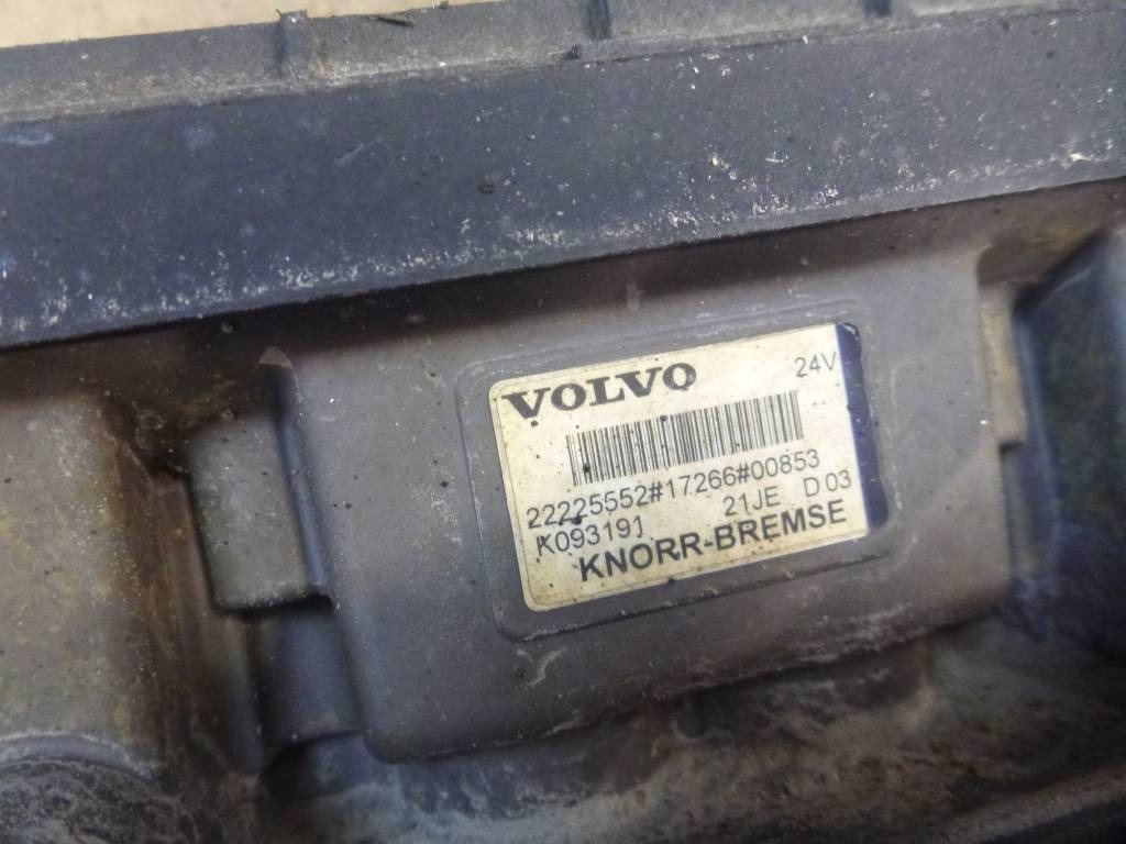 Volvo FH 13 520 - Brake parts for Truck: picture 2 Volvo FH 13 520 - Brake parts for Truck: picture 2