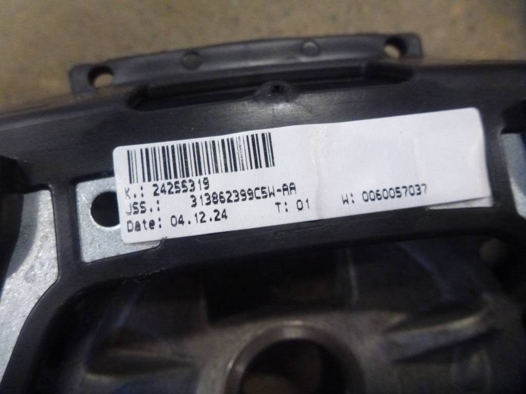 Volvo FH ratt, 82380308 - Cab for Truck: picture 5 Volvo FH ratt, 82380308 - Cab for Truck: picture 5