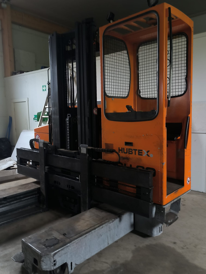 HUBTEX MSU 30 - 4-way reach truck: picture 3 HUBTEX MSU 30 - 4-way reach truck: picture 3