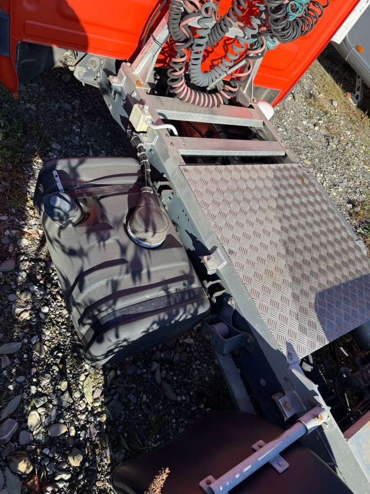 Iveco 50C18 Daily 4x2, E4, ONLY 79600km - Tractor unit: picture 4 Iveco 50C18 Daily 4x2, E4, ONLY 79600km - Tractor unit: picture 4