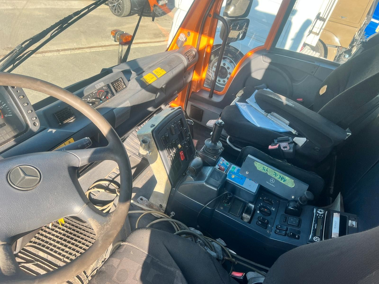 Truck Unimog U500 4x4, Boeschungsmaehwerk Mulag: picture 14