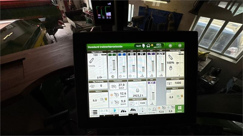 Farm tractor John Deere 8R340 8R340 Ultimate: picture 9