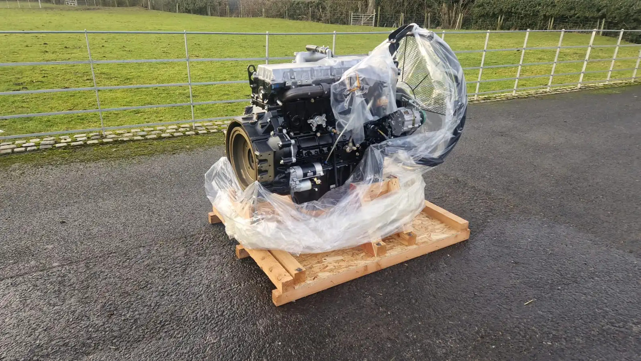Isuzu 6HK1 178kw engine 01/145270 - Engine for Construction machinery: picture 3 Isuzu 6HK1 178kw engine 01/145270 - Engine for Construction machinery: picture 3
