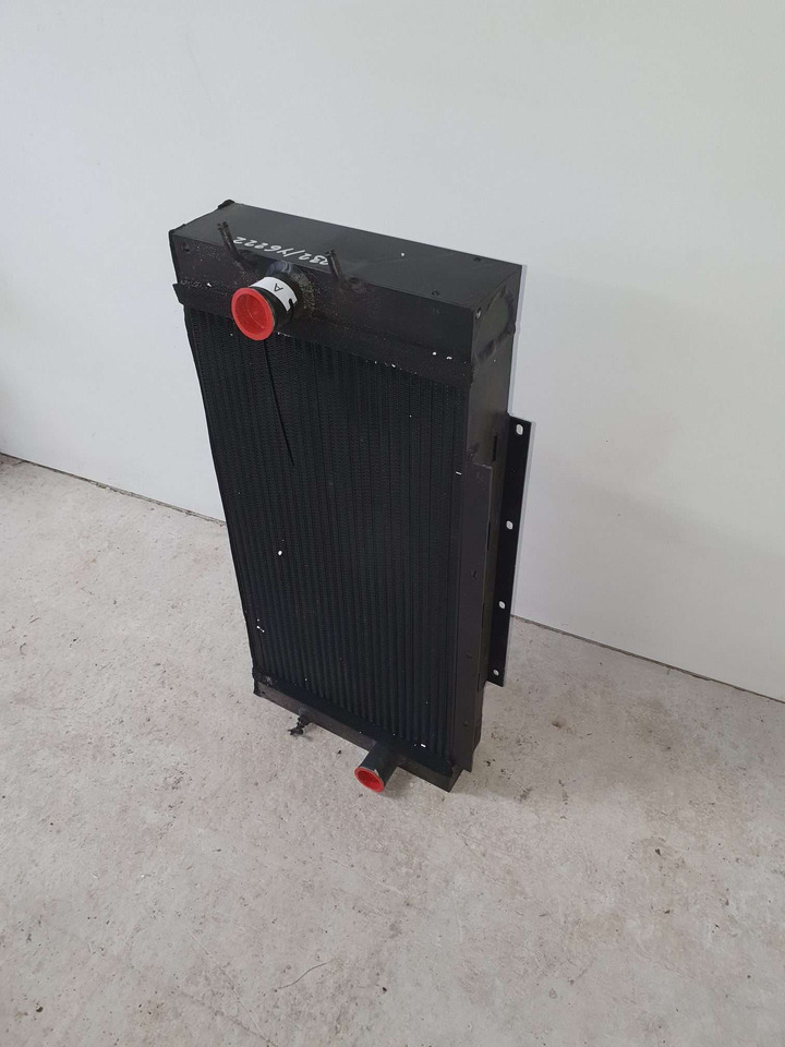 JCB JS140 Excavator Radiator 332/Y6222 - Engine and parts for Construction machinery: picture 1 JCB JS140 Excavator Radiator 332/Y6222 - Engine and parts for Construction machinery: picture 1