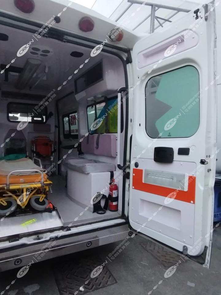 ORION FIAT 250 DUCATO - Ambulance: picture 3 ORION FIAT 250 DUCATO - Ambulance: picture 3