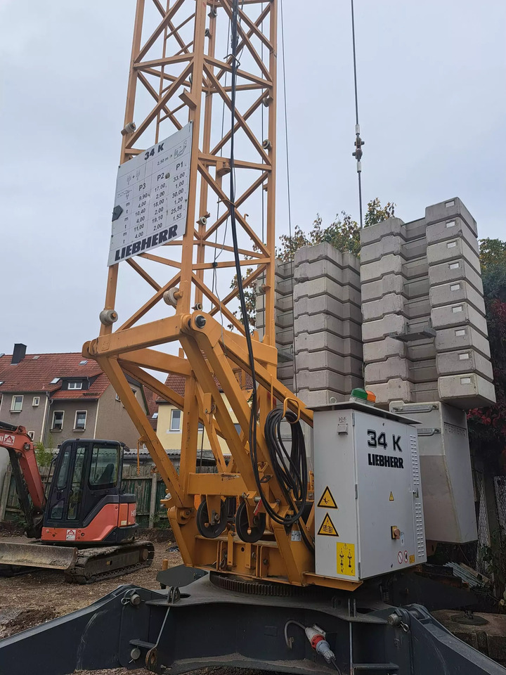 2015 Liebherr 34 K - Self-erecting tower crane: picture 1 2015 Liebherr 34 K - Self-erecting tower crane: picture 1