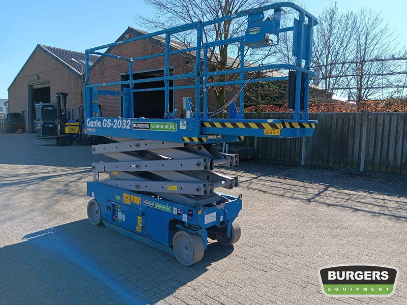 Genie GS2032 - Scissor lift: picture 4 Genie GS2032 - Scissor lift: picture 4