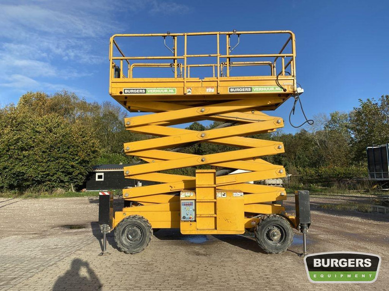 Haulotte H18SDX - Scissor lift: picture 1 Haulotte H18SDX - Scissor lift: picture 1