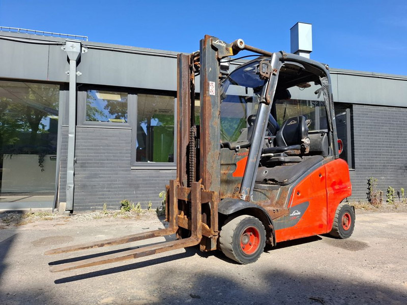 Linde H20T - LPG forklift: picture 1 Linde H20T - LPG forklift: picture 1