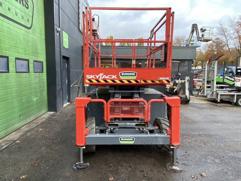 Skyjack SJ6832 RTE - Scissor lift: picture 5 Skyjack SJ6832 RTE - Scissor lift: picture 5