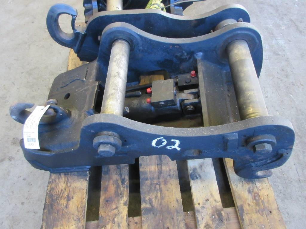 Åkerman Redskapsfäste / Snabbfäste - Quick coupler for Construction machinery: picture 2 Åkerman Redskapsfäste / Snabbfäste - Quick coupler for Construction machinery: picture 2