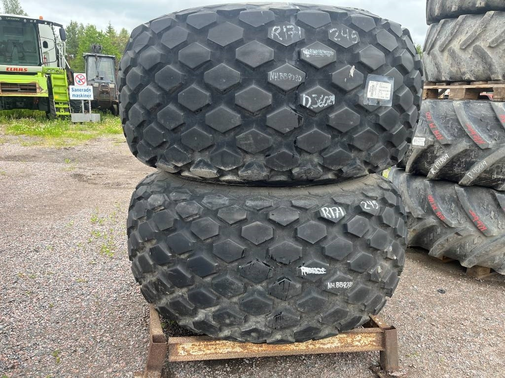 Alliance 28L- 26 Däck på Fälg - Tire for Agricultural machinery: picture 1 Alliance 28L- 26 Däck på Fälg - Tire for Agricultural machinery: picture 1