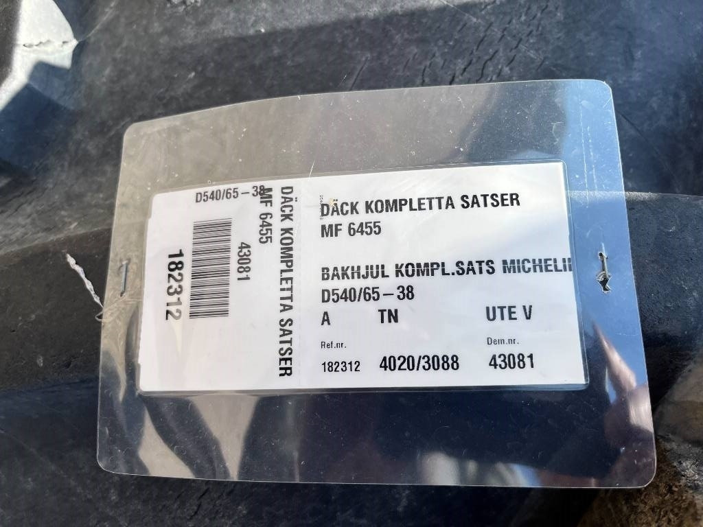 Michelin 540/65R38 till Massey Ferguson 6255  - Tire for Agricultural machinery: picture 2 Michelin 540/65R38 till Massey Ferguson 6255  - Tire for Agricultural machinery: picture 2