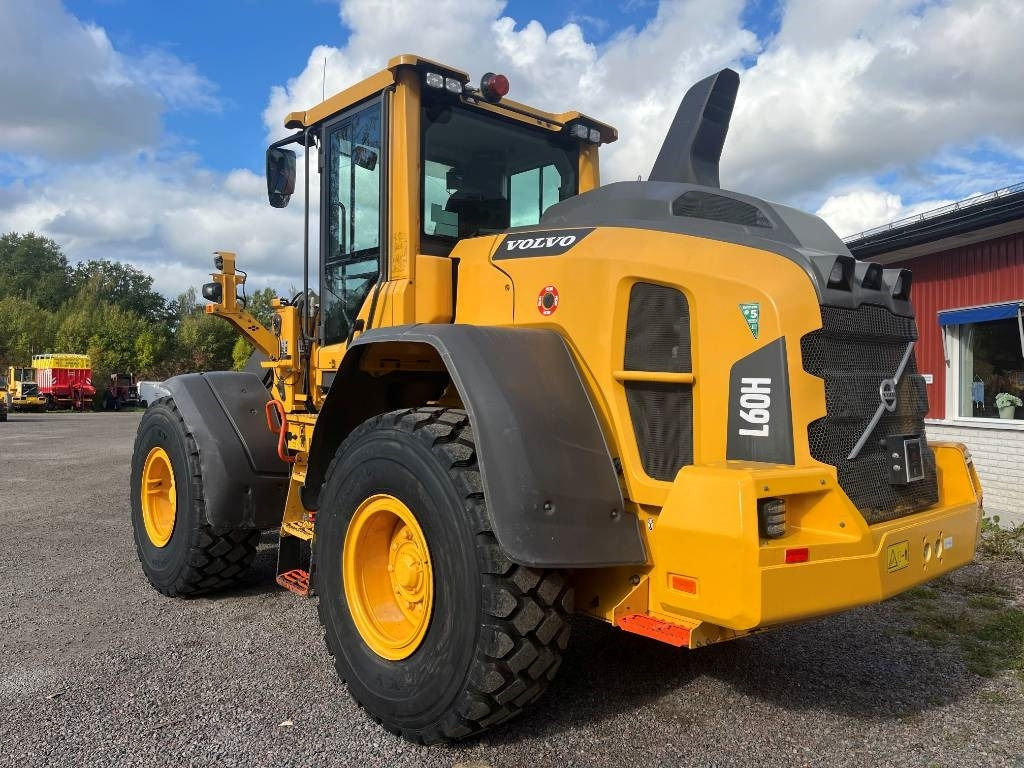 Volvo L 60 H LB - Wheel loader: picture 3 Volvo L 60 H LB - Wheel loader: picture 3