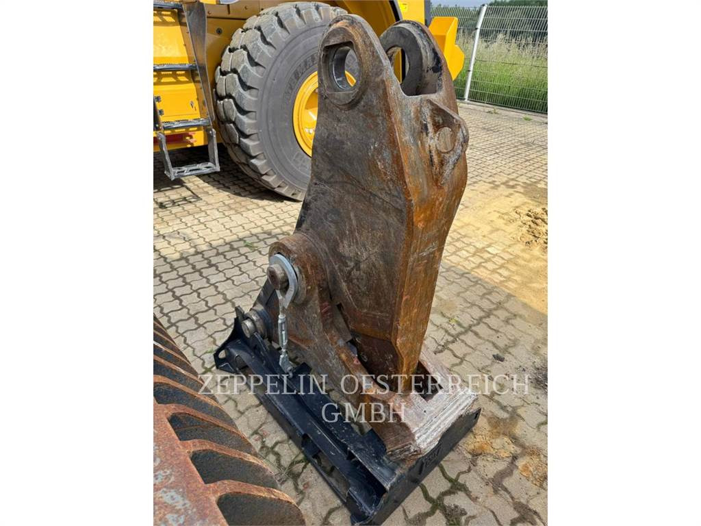 CAT MP318 SHEAR JAW - Demolition shears for Construction machinery: picture 1 CAT MP318 SHEAR JAW - Demolition shears for Construction machinery: picture 1