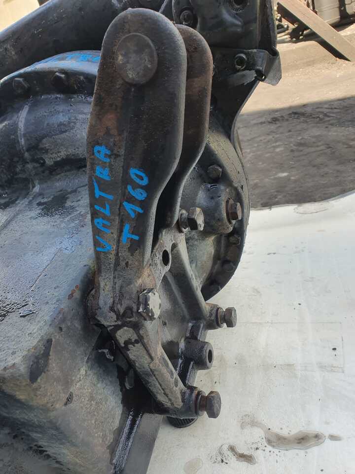 Steering knuckle for Agricultural machinery Valtra T190  - Zwolnica - Zwrotnica - Półoś - Skrzynia - Silnik - Siłowniki - Tylny WOM: picture 12