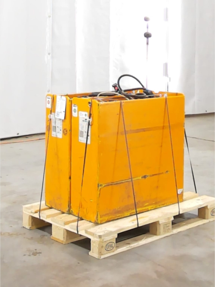 Battery Package - 2 Pcs. - Battery for Material handling equipment: picture 1 Battery Package - 2 Pcs. - Battery for Material handling equipment: picture 1