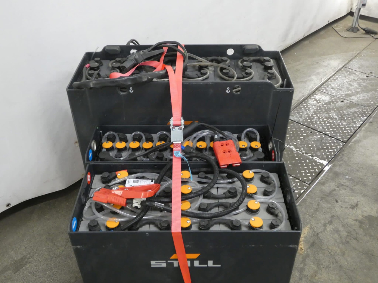 Battery Package - 4 Pcs. - Battery for Material handling equipment: picture 4 Battery Package - 4 Pcs. - Battery for Material handling equipment: picture 4