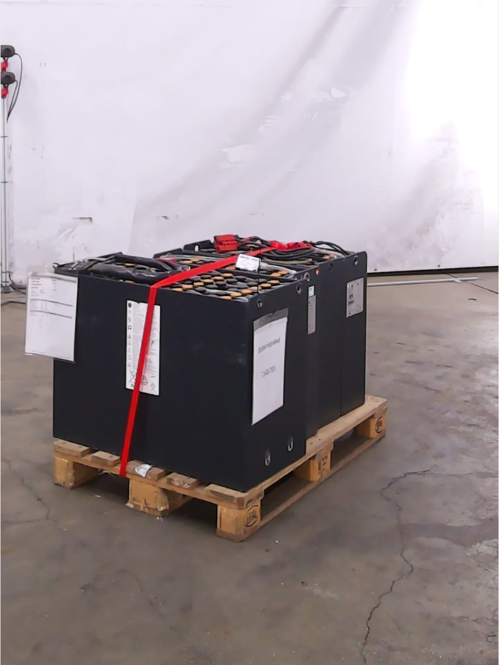 Battery Package - 4 Pcs. - Battery for Material handling equipment: picture 3 Battery Package - 4 Pcs. - Battery for Material handling equipment: picture 3