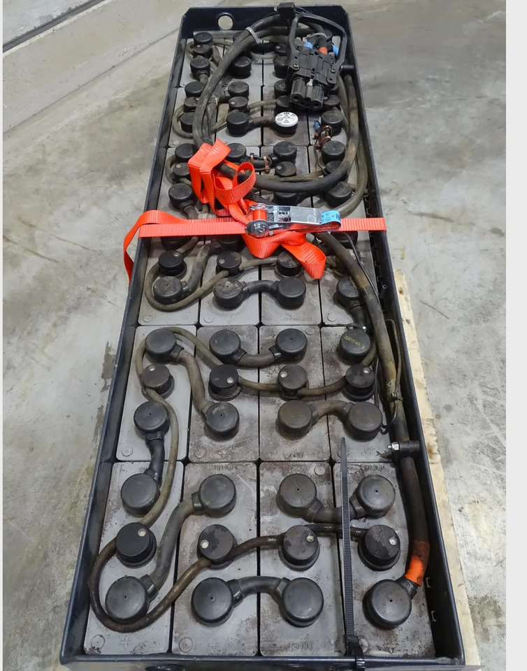 Hawker 48V 620Ah - Battery for Material handling equipment: picture 3 Hawker 48V 620Ah - Battery for Material handling equipment: picture 3