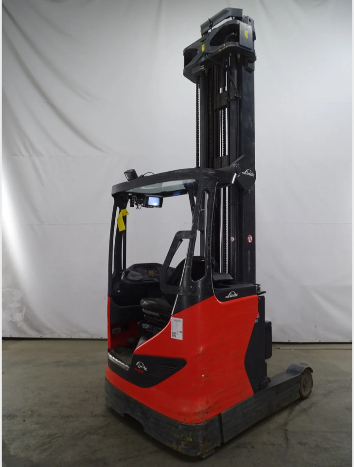 Linde R16HD-01 - Reach truck: picture 2 Linde R16HD-01 - Reach truck: picture 2