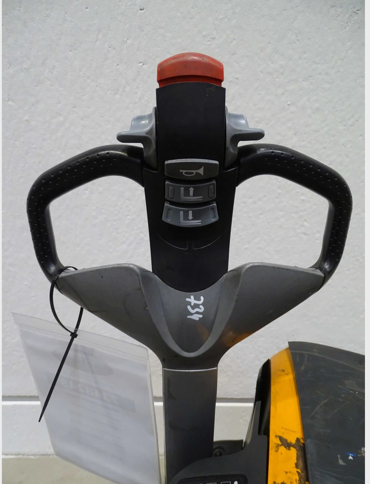 STILL EXU20 - Pallet truck: picture 4 STILL EXU20 - Pallet truck: picture 4